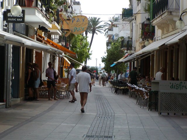 Shopping district