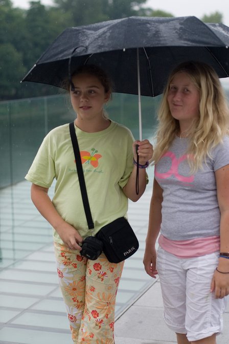 Girls With Umbrella, I
