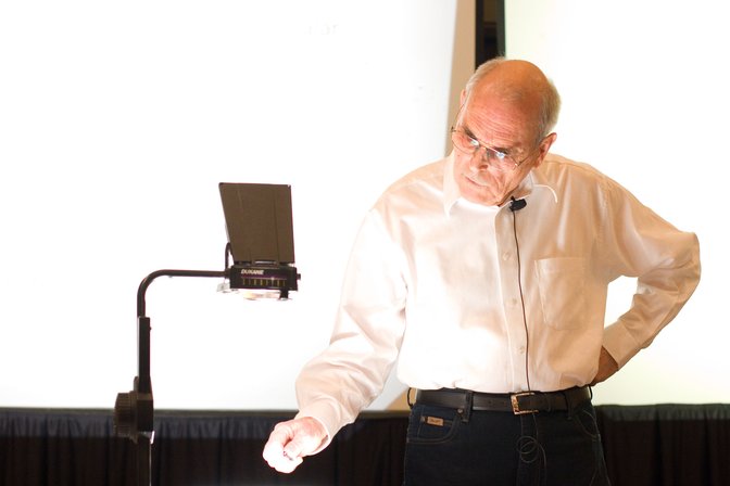 Volker Strassen presenting the Knuth Prize lecture at SODA 2009