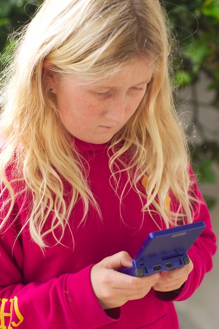 Gameboy, VI