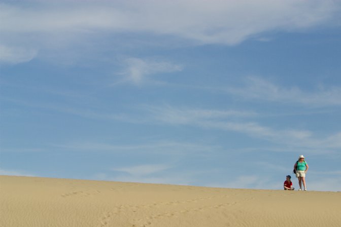 Sara and Diana, Mesquite Dunes