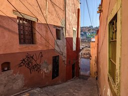 Unknown Guanajuato alley, III