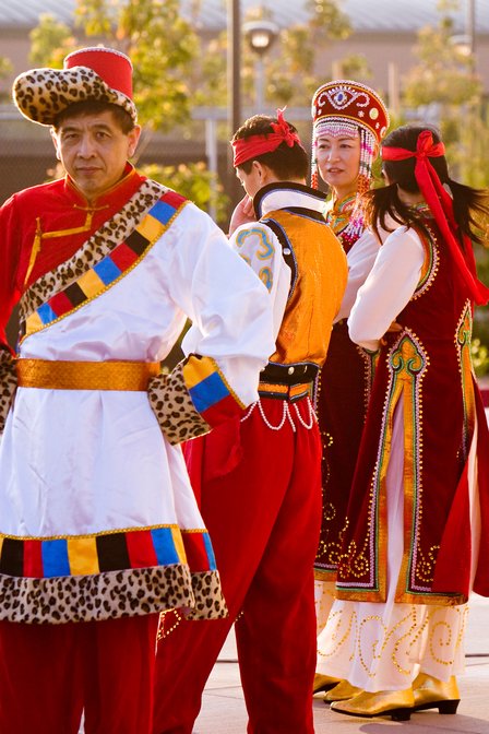 Chinese Dancers, I